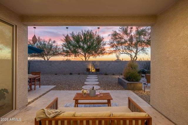 26440 N THORNHILL Drive, Peoria, AZ 85383