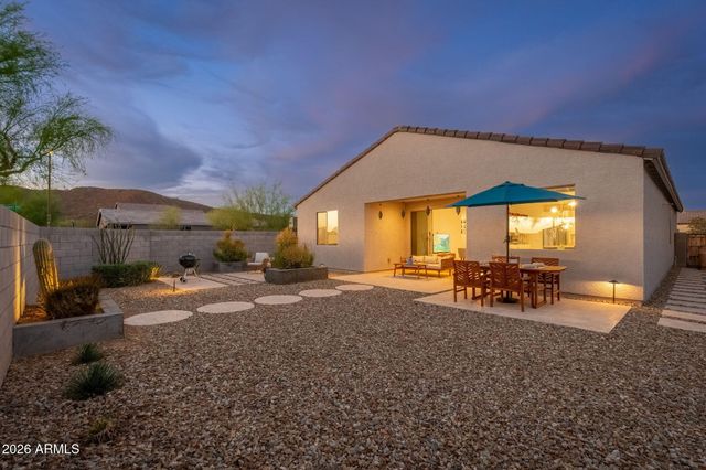 26440 N THORNHILL Drive, Peoria, AZ 85383