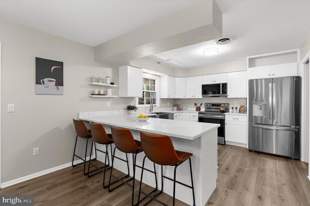 176 CARDAMON DR, Edgewater, MD 21037