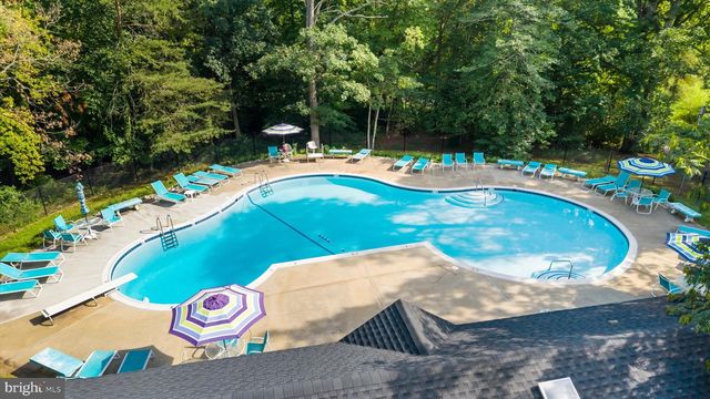 176 CARDAMON DR, Edgewater, MD 21037