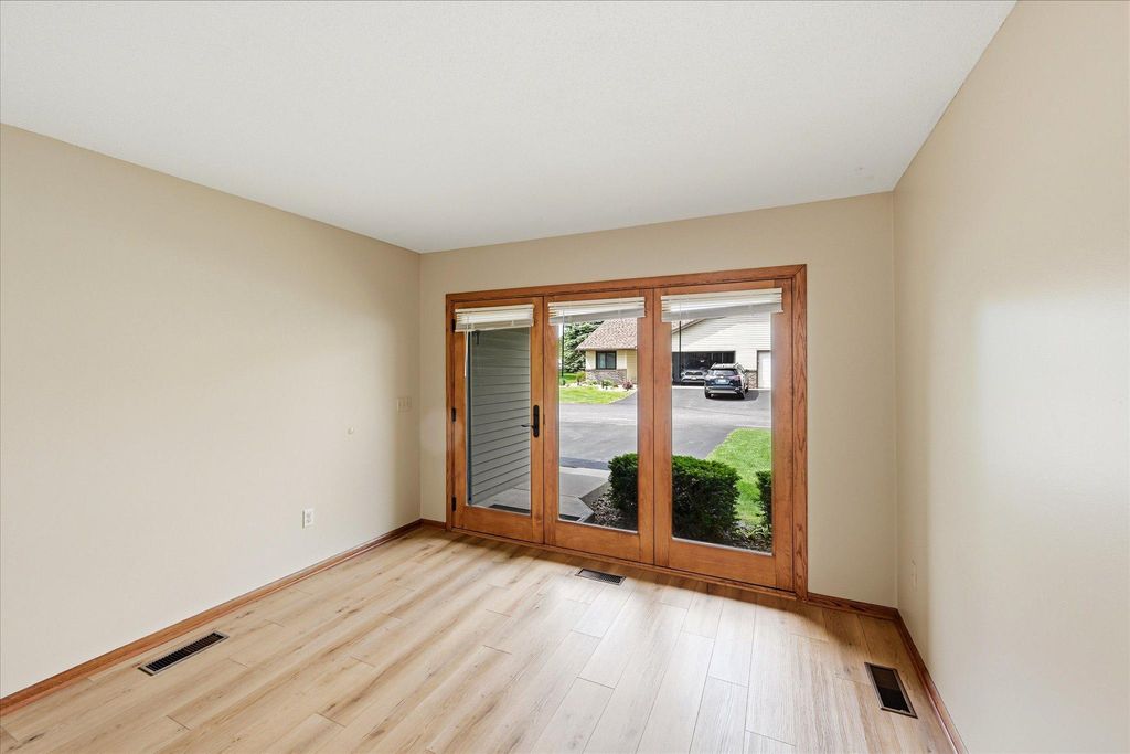 540 Auburn Place NW C, Elk River, MN 55330 — photo 4