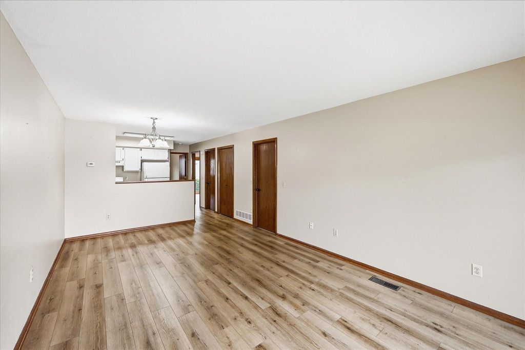 540 Auburn Place NW C, Elk River, MN 55330 — photo 5