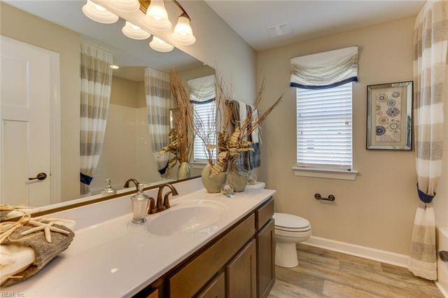 1885 Paw Paw PL, Chesapeake, VA 23321