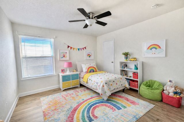 6515 Fairglen Drive, Arlington, TX 76002