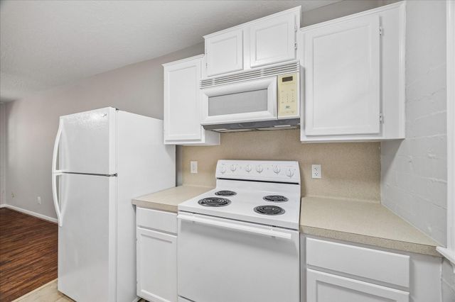 802 Stanford Street 2, Houston, TX 77019