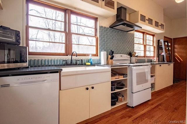 4 Lonny Drive, Ellenville, NY 12428