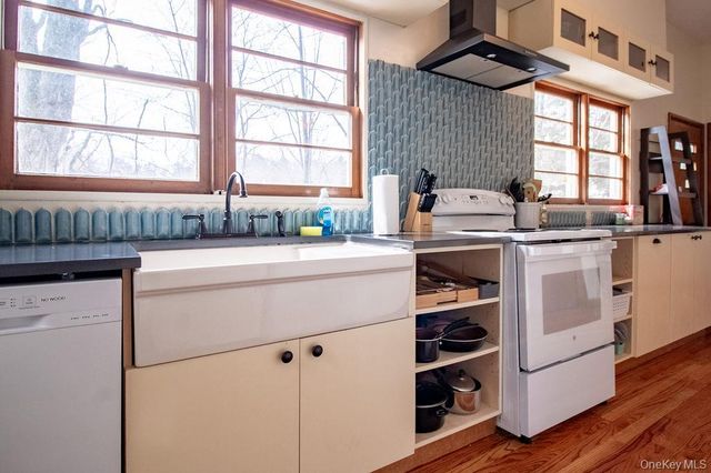 4 Lonny Drive, Ellenville, NY 12428