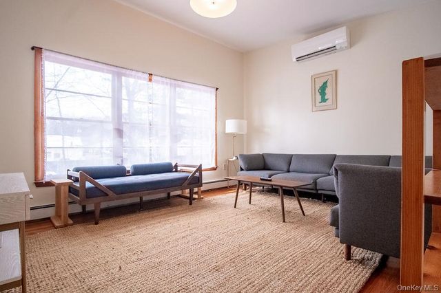 4 Lonny Drive, Ellenville, NY 12428