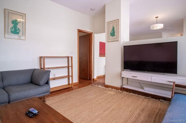 4 Lonny Drive, Ellenville, NY 12428