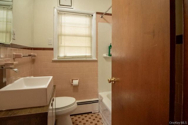 4 Lonny Drive, Ellenville, NY 12428