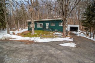 4 Lonny Drive, Ellenville, NY 12428