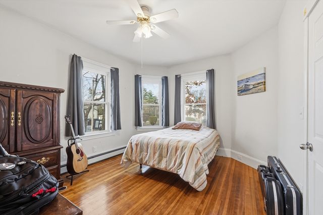 59 Webber St, Leominster, MA 01453