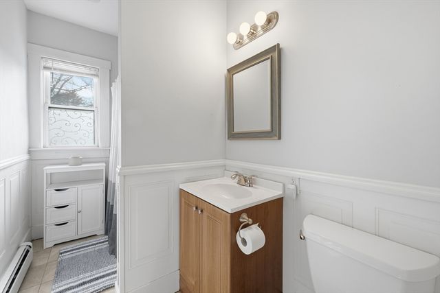 59 Webber St, Leominster, MA 01453