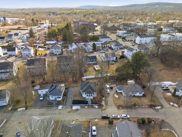 59 Webber St, Leominster, MA 01453