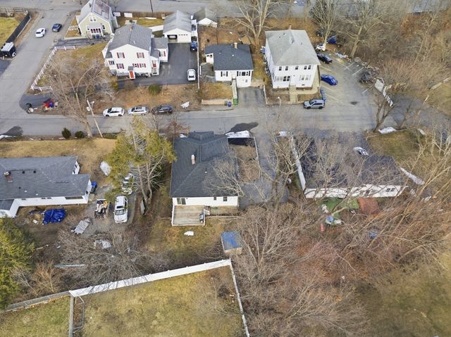 59 Webber St, Leominster, MA 01453