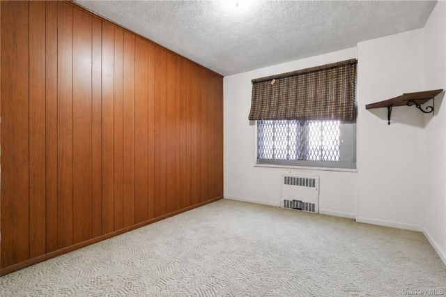 26-25 Union Street 1H, Flushing, NY 11354