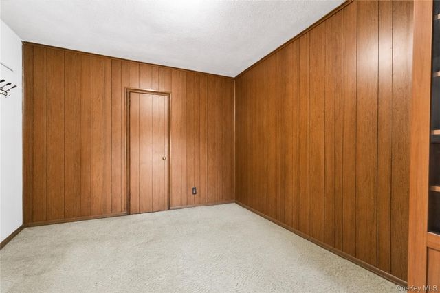 26-25 Union Street 1H, Flushing, NY 11354