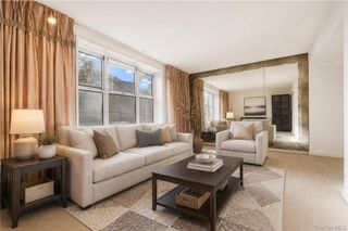 26-25 Union Street 1H, Flushing, NY 11354