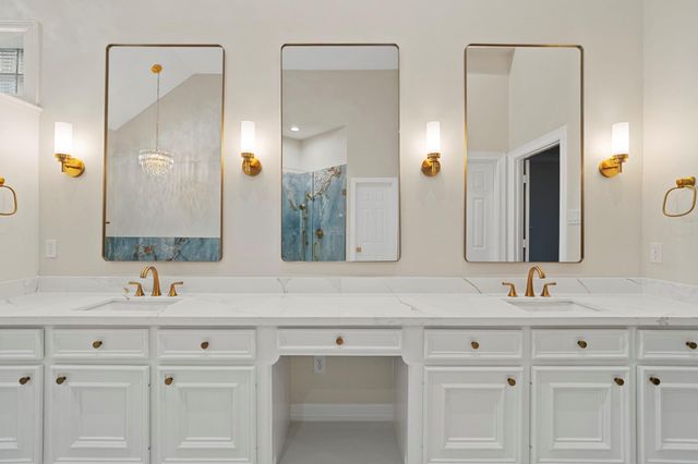 7322 Greatwood Lake Drive, Sugar Land, TX 77479