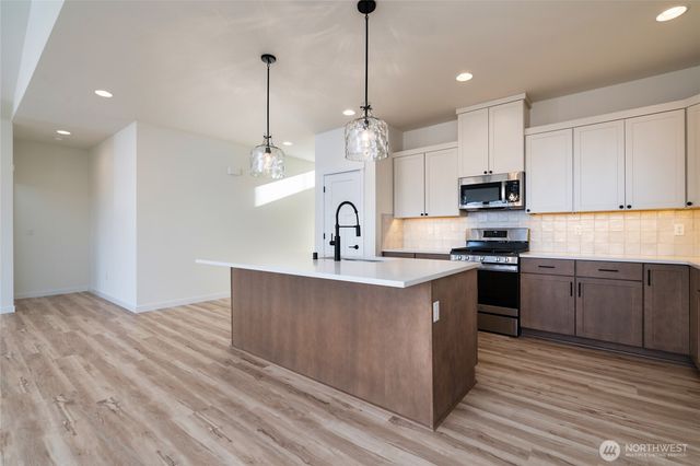640 Legacy Way, Sedro Woolley, WA 98284