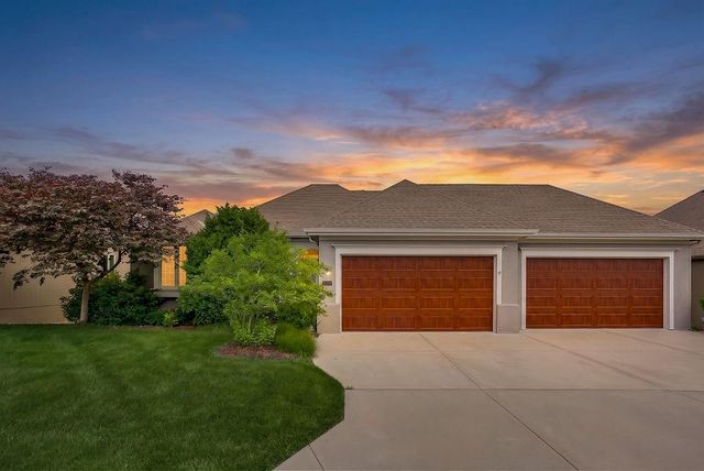 13112 W 170th Street, Overland Park, KS 66221