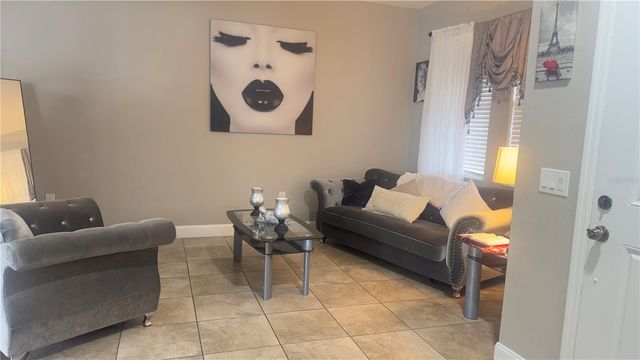 2727 AMANDA KAY WAY, Kissimmee, FL 34744