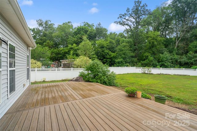 2676 Sunberry Lane NW, Concord, NC 28027