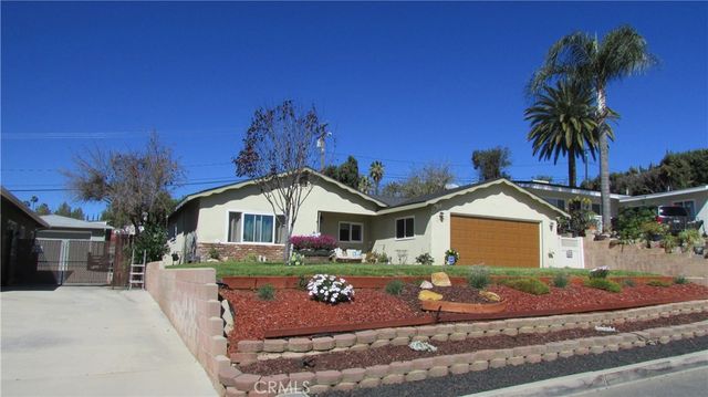 31388 Sierra Linda Street, Yucaipa, CA 92399