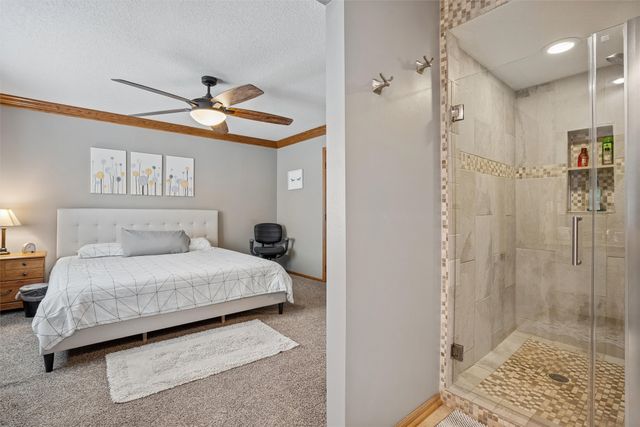 5630 Westridge Court, West Des Moines, IA 50266