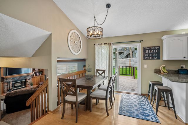 5630 Westridge Court, West Des Moines, IA 50266