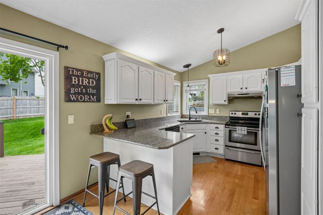 5630 Westridge Court, West Des Moines, IA 50266
