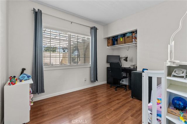 3521 E Avenue T4, Palmdale, CA 93550