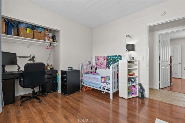 3521 E Avenue T4, Palmdale, CA 93550