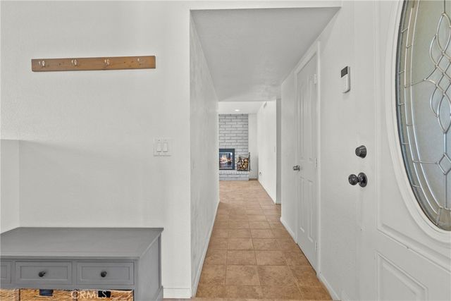 3521 E Avenue T4, Palmdale, CA 93550