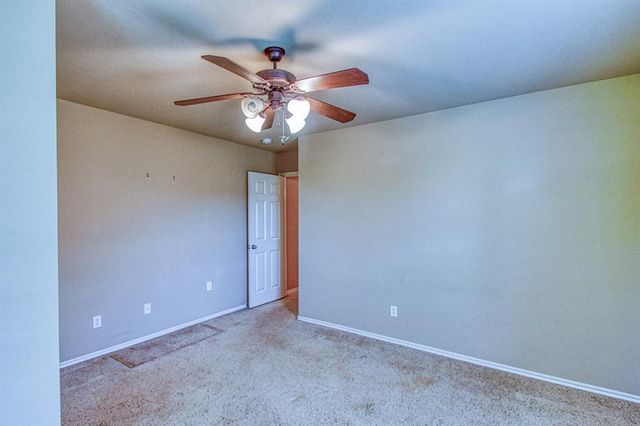2821 Stonebridge Court, Norman, OK 73071