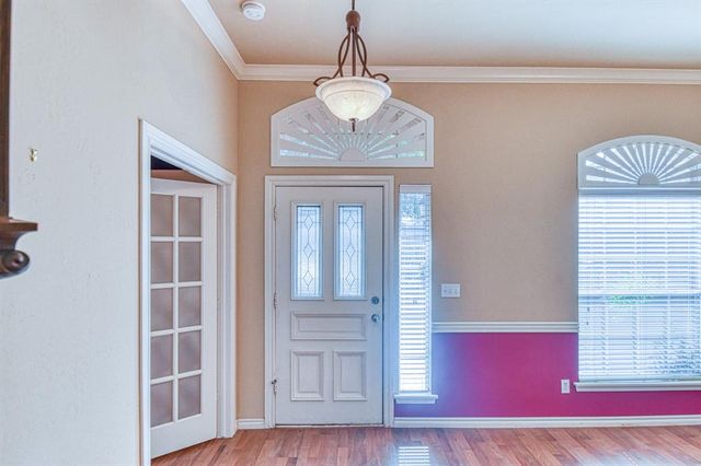 2821 Stonebridge Court, Norman, OK 73071