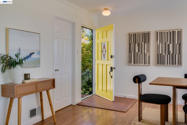 5265 Winifred Dr, Castro Valley, CA 94546