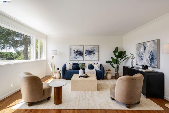 5265 Winifred Dr, Castro Valley, CA 94546