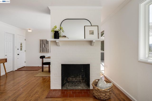 5265 Winifred Dr, Castro Valley, CA 94546