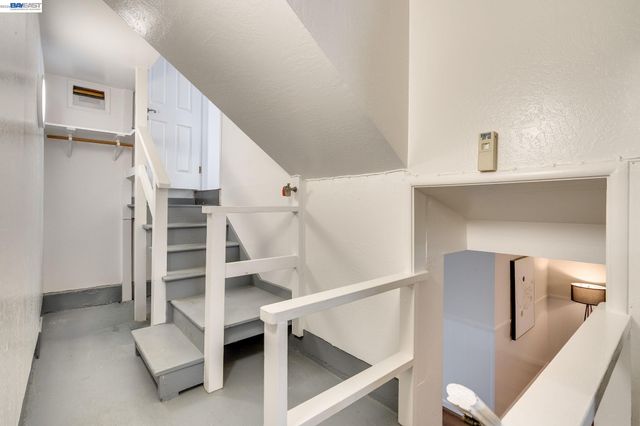 5265 Winifred Dr, Castro Valley, CA 94546