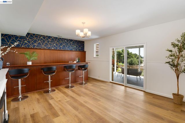 5265 Winifred Dr, Castro Valley, CA 94546