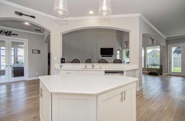 18303 Edenberry Drive, Cypress, TX 77433