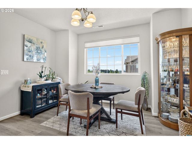 7162 Nw ELISE Ave, Portland, OR 97229