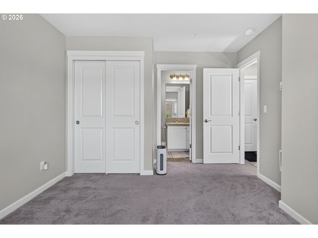 7162 Nw ELISE Ave, Portland, OR 97229