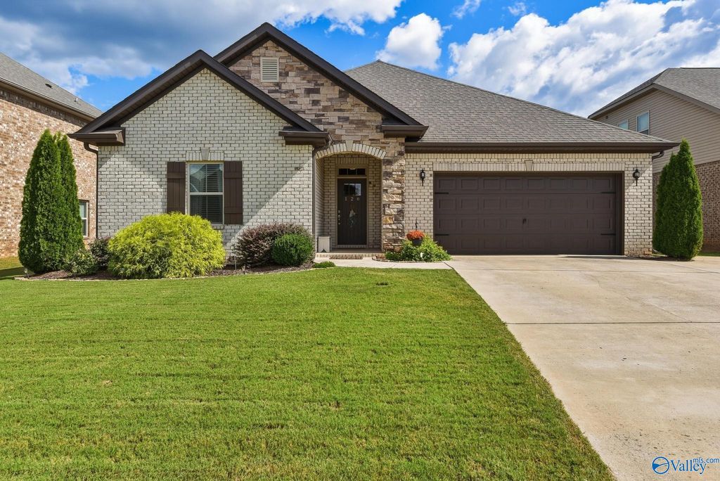 126 Saddle Street, New Market, AL 35761