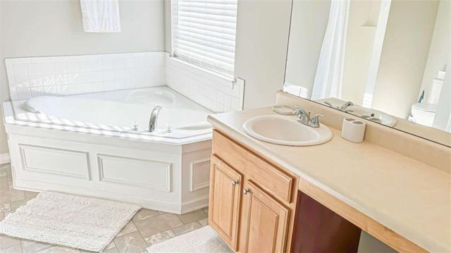 80 Greenway Drive, Covington, GA 30016