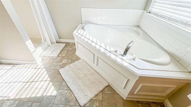 80 Greenway Drive, Covington, GA 30016