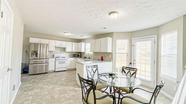 80 Greenway Drive, Covington, GA 30016