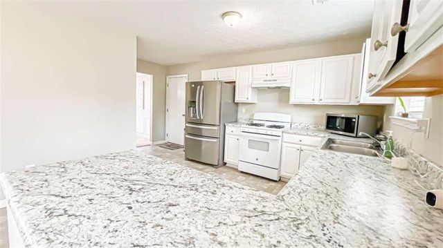 80 Greenway Drive, Covington, GA 30016