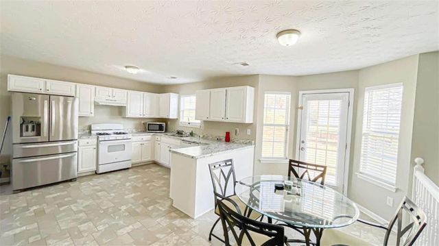 80 Greenway Drive, Covington, GA 30016